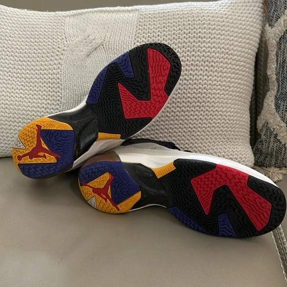 Nike Air Jordan XXXVII 37 Beyond Borders. Bone color. Size 10 men’s - Picture 3 of 7